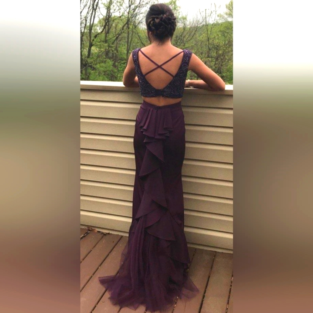 Prom Dress - Picture 2 of 3